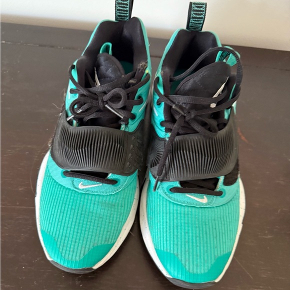 Nike Sneakers Size 8 1/2 - Picture 14 of 16